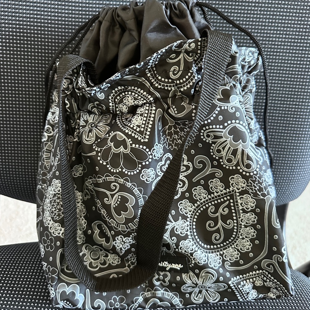 NWOT Black Thirty-One lunchbox